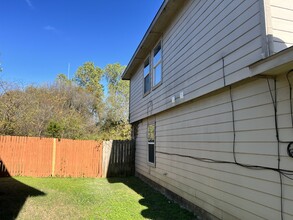6305 Honey Locust Dr in Dallas, TX - Building Photo - Building Photo