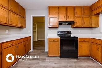 109 Hayes Cir in Rex, GA - Building Photo - Building Photo