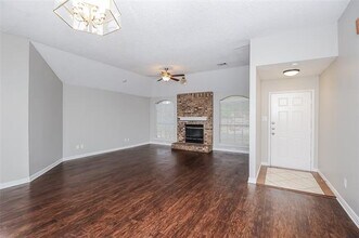 808 Quail Brook Dr in Arlington, TX - Building Photo - Building Photo