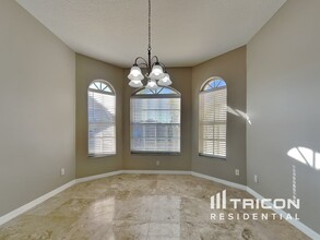 716 Bunker View Dr in Apollo Beach, FL - Building Photo - Building Photo