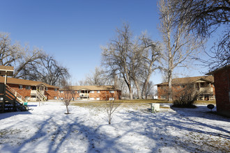 Orchard Park Apartments in Fort Collins, CO - Building Photo - Building Photo