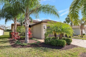 10649 SW Sunray St in Port St. Lucie, FL - Building Photo - Building Photo