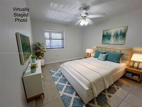 15591 SW 105th Terrace in Miami, FL - Building Photo - Building Photo