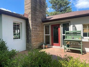 2185 Ayrshire Dr in Ann Arbor, MI - Building Photo - Building Photo