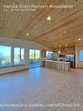 471 Overlook Dr in Yachats, OR - Building Photo - Building Photo