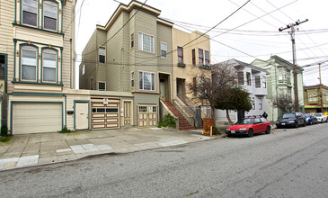 818-820 Treat Ave in San Francisco, CA - Building Photo - Building Photo