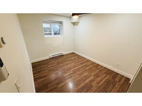 7012-194B 194b St in Surrey, BC - Building Photo - Building Photo