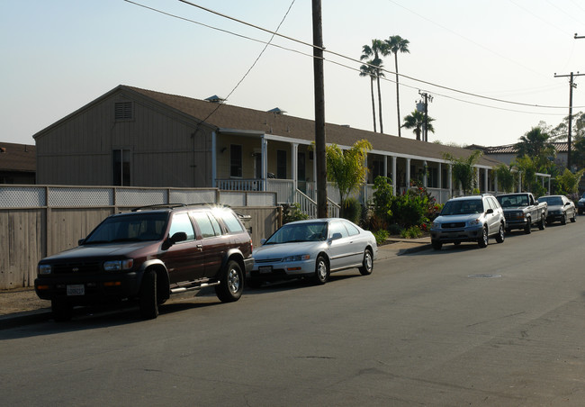 110 Wye Rd in Santa Barbara, CA - Foto de edificio - Building Photo