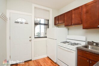 4415 N Wolcott Ave, Unit A05C in Chicago, IL - Building Photo - Building Photo