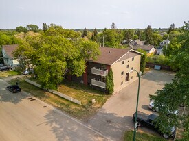 The Mews - River in Prince Albert, SK - Building Photo