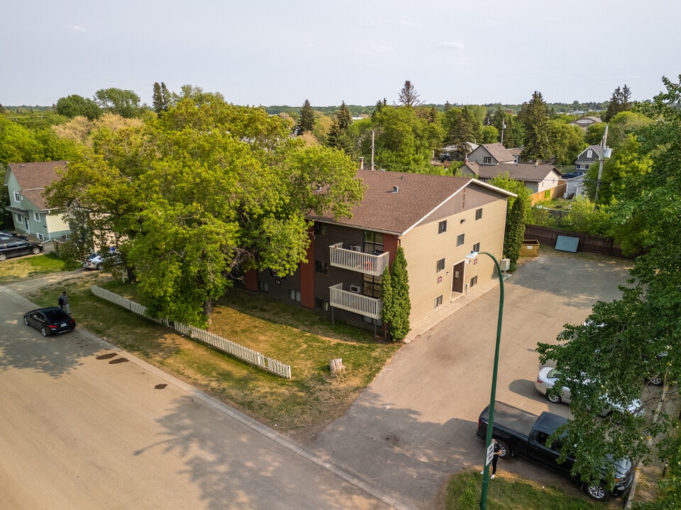 The Mews - River in Prince Albert, SK - Building Photo