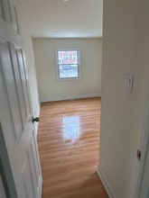 1031 Lawnton Terrace in Glenolden, PA - Building Photo - Building Photo