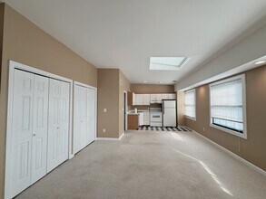 21 Linden St in Quincy, MA - Building Photo - Building Photo