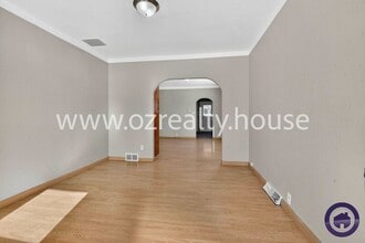 225 E Weber St in Toledo, OH - Building Photo - Building Photo