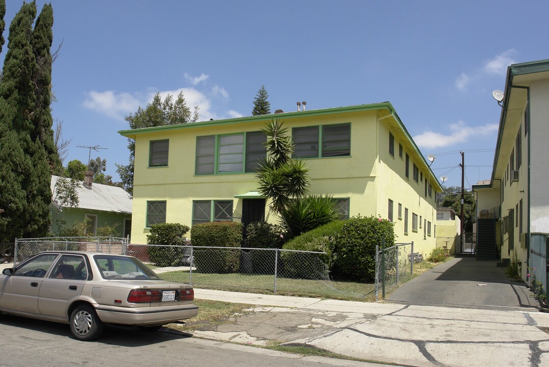 6127 Romaine St. in Los Angeles, CA - Building Photo
