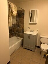 921 N 29th St, Unit 2 in Philadelphia, PA - Building Photo - Building Photo