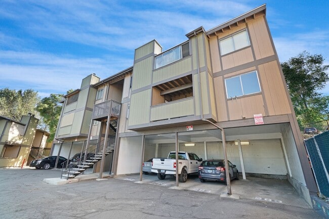 2085 Highview Ct in Reno, NV - Building Photo - Building Photo
