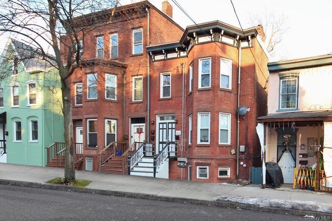 property at 146 Johnston St