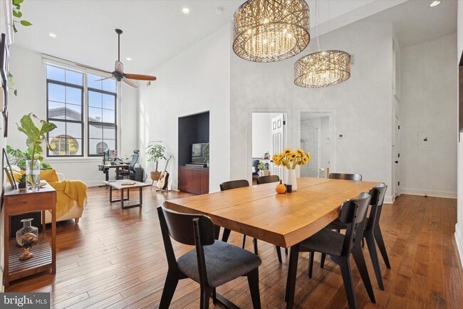 246 Fitzwater St in Philadelphia, PA - Building Photo - Building Photo