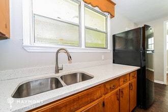 5442 Marcia Cir in Jacksonville, FL - Building Photo - Building Photo