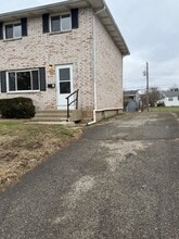 4568 Harbor Blvd in Columbus, OH - Building Photo - Building Photo