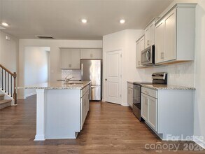 125 Sycamore Xing Ct in Locust, NC - Building Photo - Building Photo