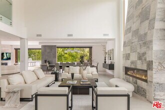 12443 Sunset Blvd in Los Angeles, CA - Building Photo - Building Photo