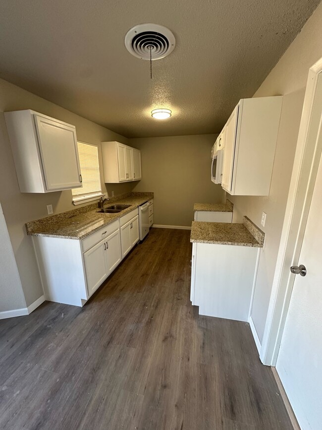 property at 3414 Kingston Rd