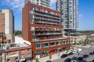 Whitehaus Condominiums in Toronto, ON - Building Photo - Building Photo