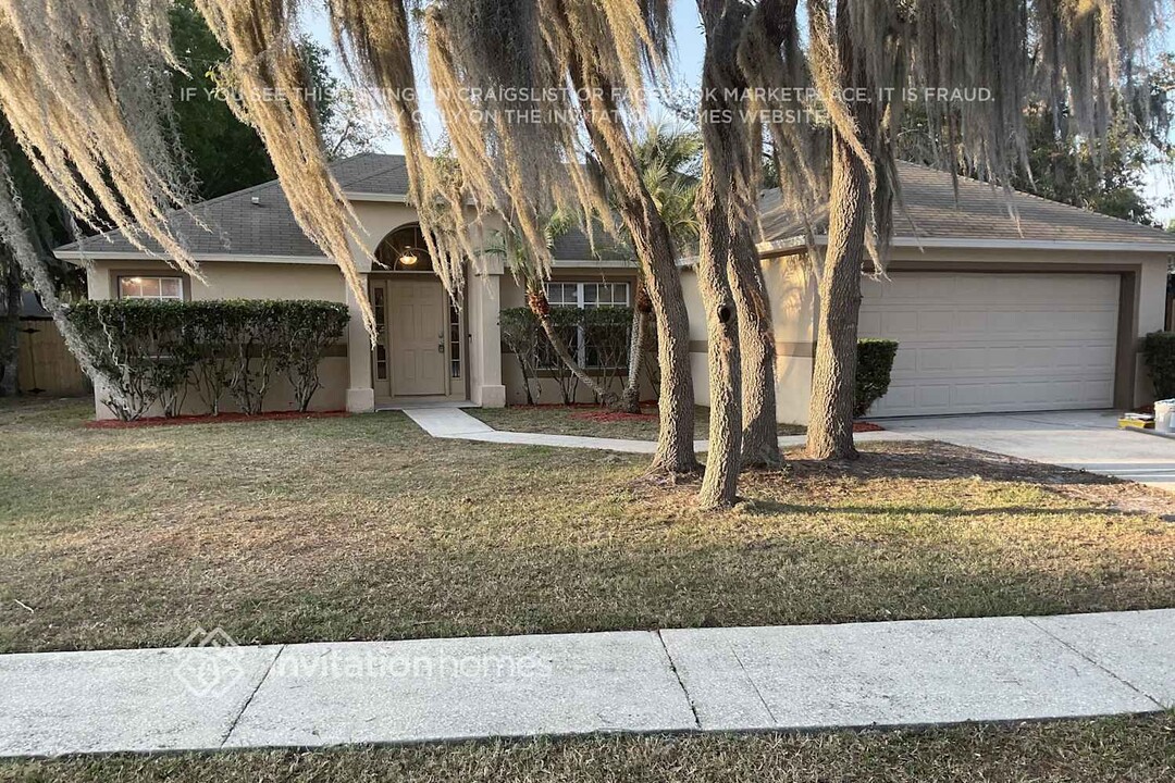2595 Valmora Ct in Deltona, FL - Building Photo