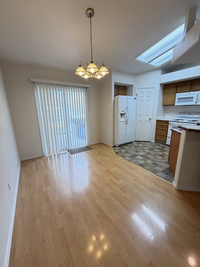 2067 S Linda Vista Ave in Boise, ID - Building Photo - Building Photo