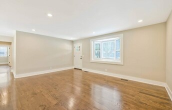 5009 Suter Dr in Nashville, TN - Building Photo - Building Photo