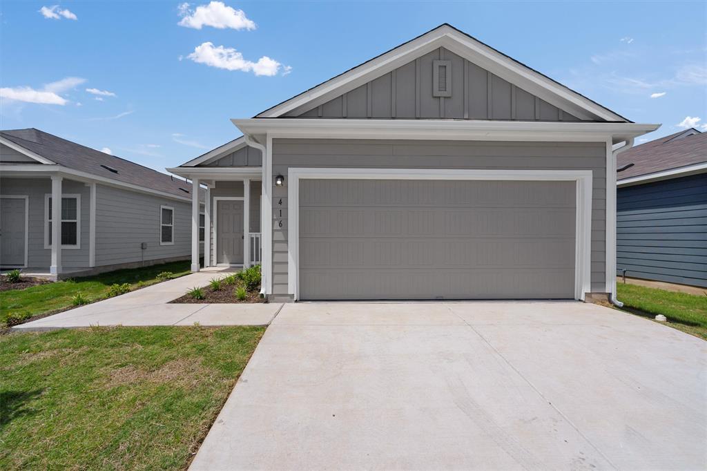 416 Bullhead Rd in Bastrop, TX - Building Photo