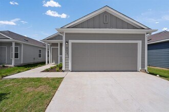 416 Bullhead Rd in Bastrop, TX - Building Photo - Building Photo