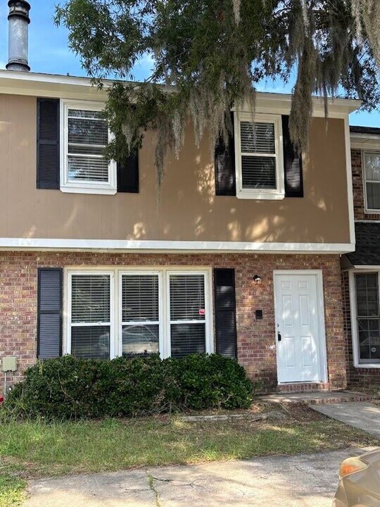 4386 Purdue Dr in North Charleston, SC - Building Photo