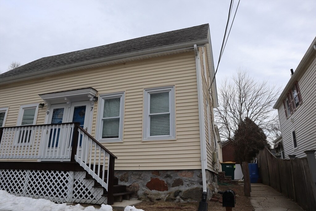 7 Church St, Unit 7 in Woburn, MA - Building Photo