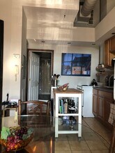 1210 S Broad St-Unit -2R in Philadelphia, PA - Foto de edificio - Building Photo