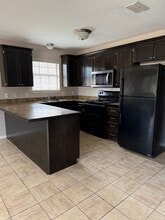3419 Rice St in Texarkana, AR - Foto de edificio - Building Photo