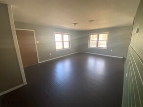 207 S W A St in La Place, IL - Building Photo - Building Photo