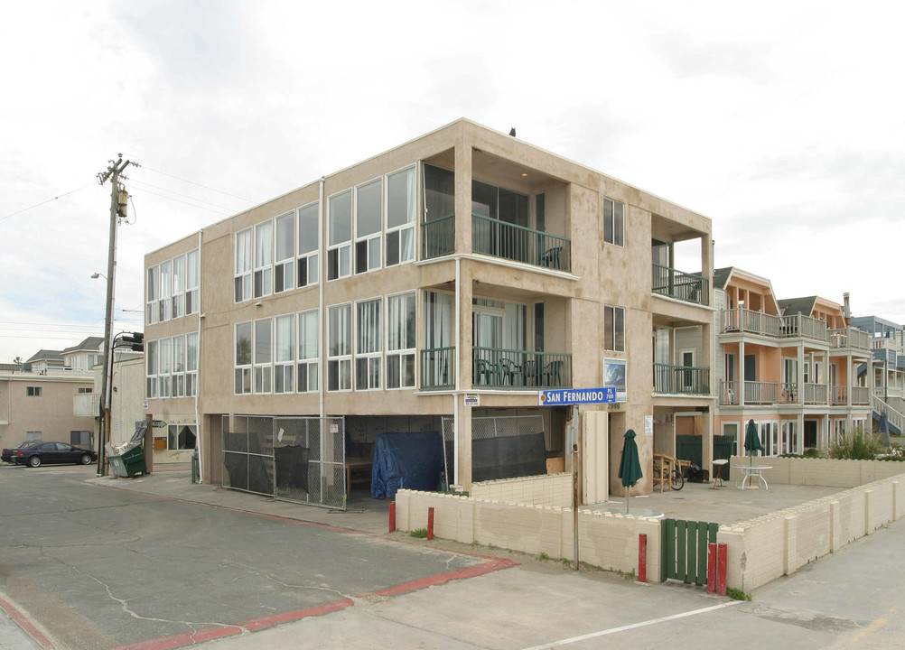 South Beach Condos in San Diego, CA - Building Photo