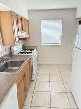 6484 Park Manor Dr in Metairie, LA - Building Photo - Building Photo