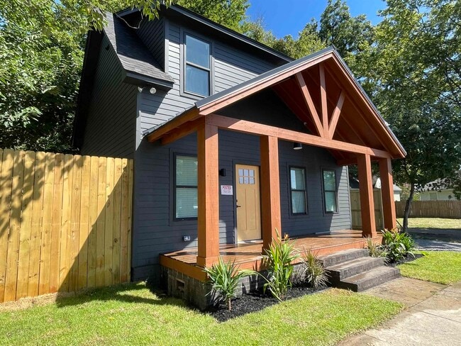 property at 850 Roland St