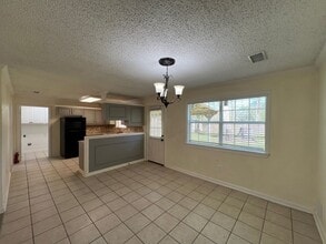 8849 Timber Ln in Denham Springs, LA - Building Photo - Building Photo