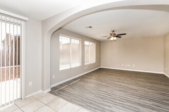 672 Prosser Creek Pl in Henderson, NV - Building Photo - Building Photo