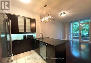 57 Upper Duke Crescent in Markham, ON - Building Photo - Building Photo