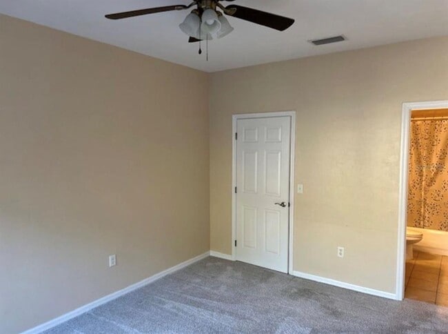 542 NW 39th Rd in Gainesville, FL - Building Photo - Building Photo