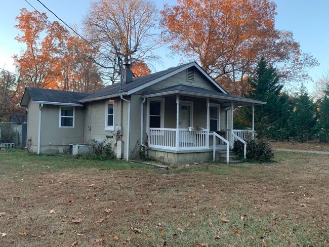 property at 2606 Corral Rd