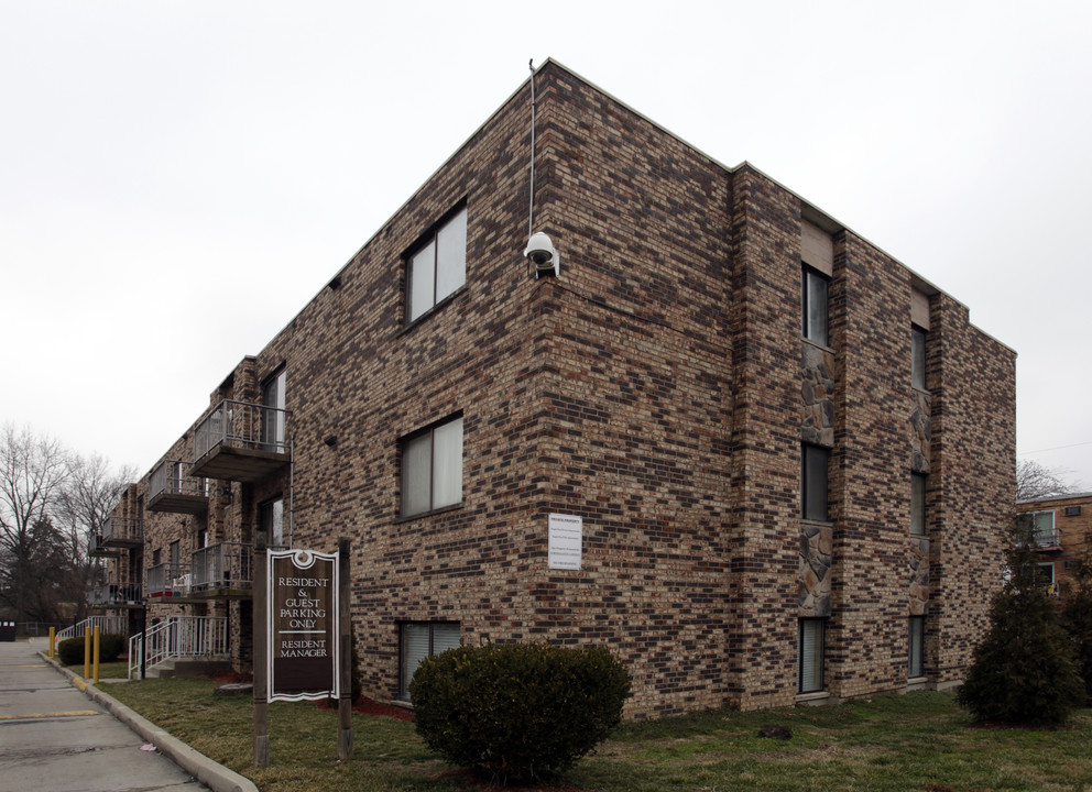 Rapid Run Villa Apartments in Covedale, OH - Foto de edificio