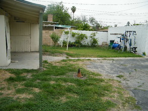 7233 Conejo Dr in San Bernardino, CA - Building Photo - Building Photo