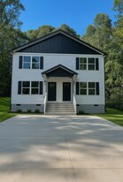 121 Brookmeade Dr in Anderson, SC - Building Photo